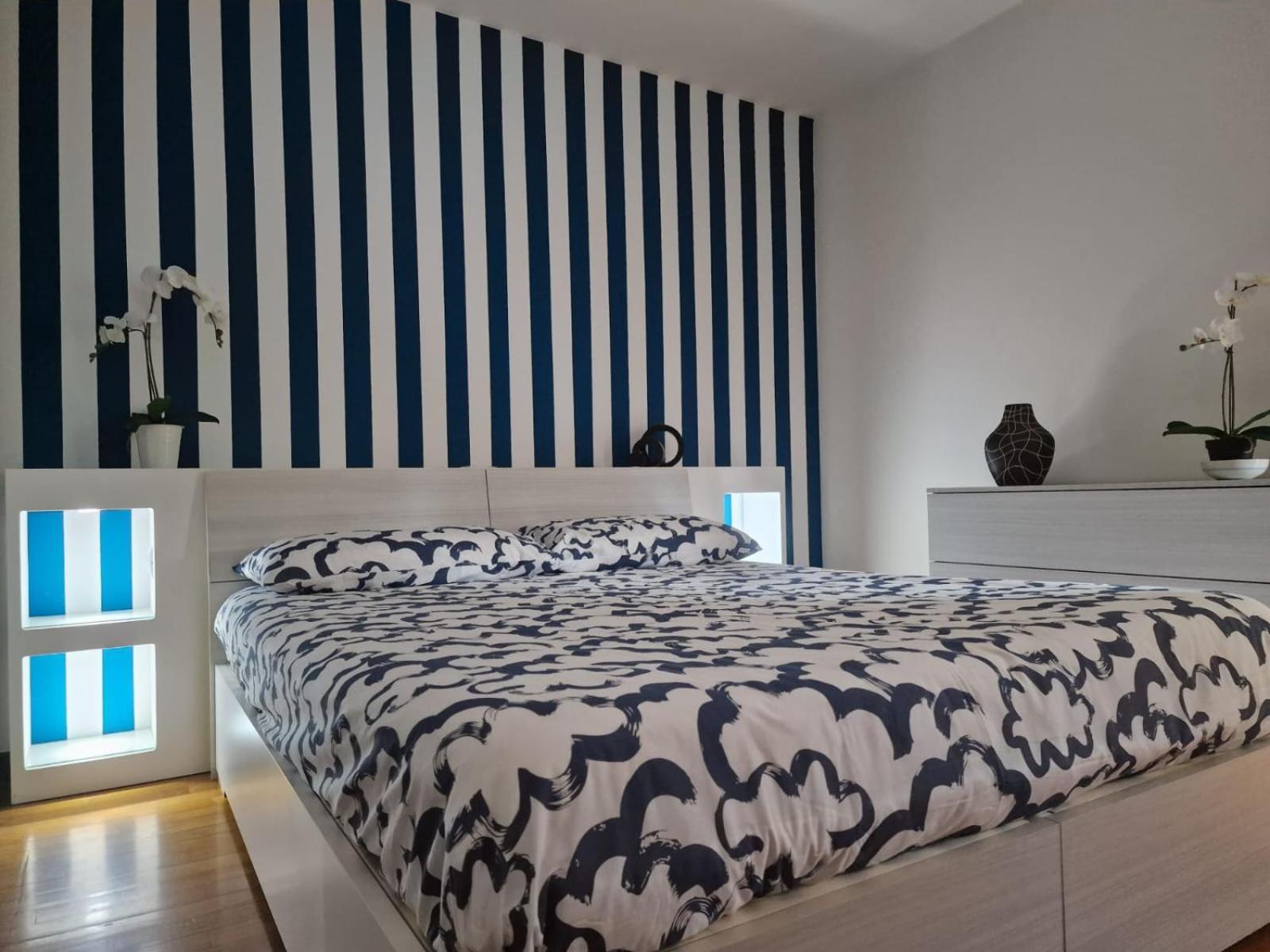 Apartment Incantevole In Piccola Corte A Rho